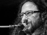 Düş Sokağı Sakinleri – Sevdan Bir Ateş Akor ve Nota