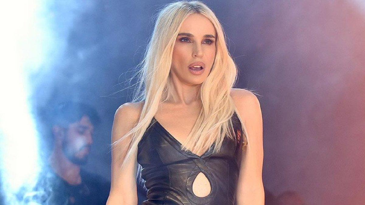 Gülşen – Be Adam Akor ve Nota