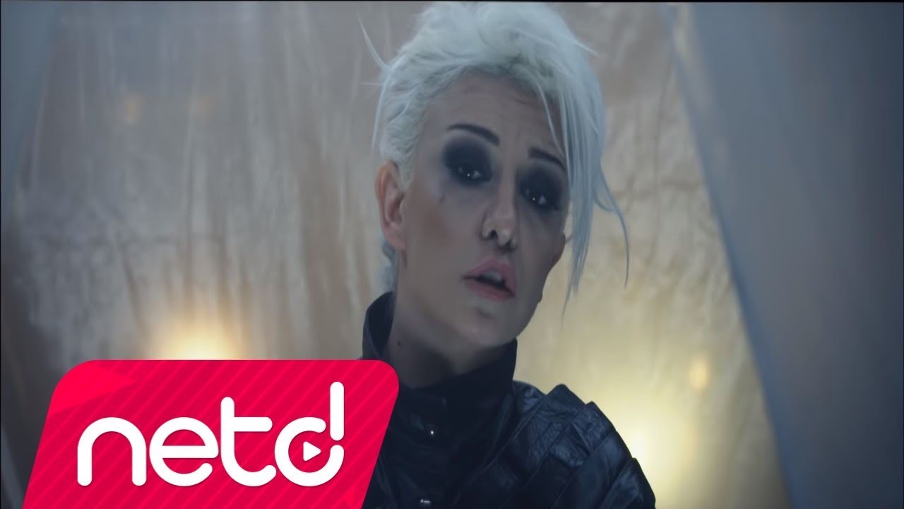 Model – Makyaj Akor ve Nota